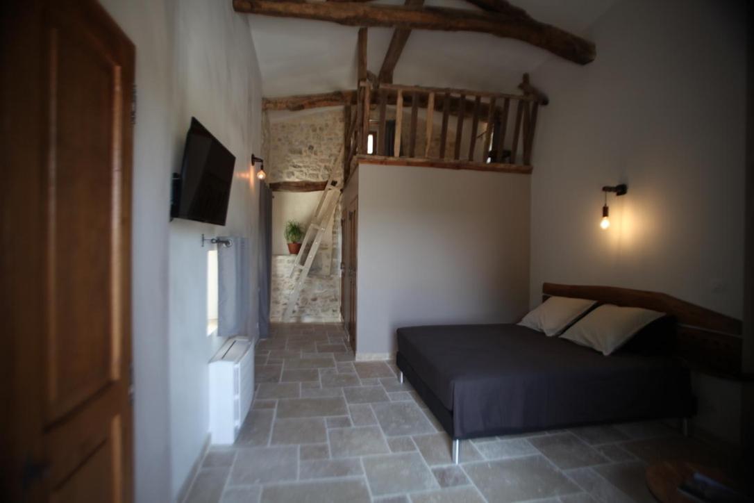 Le Mas De La Coste Saint-Sauveur-de-Cruzieres Экстерьер фото